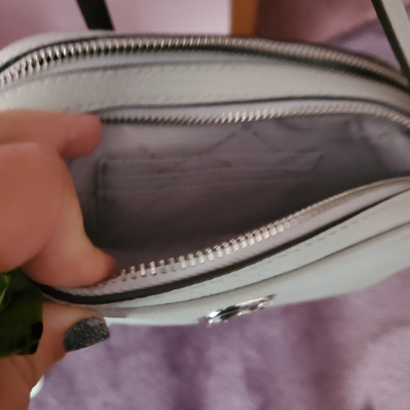 Michael Kors crossbody - Picture 4 of 7